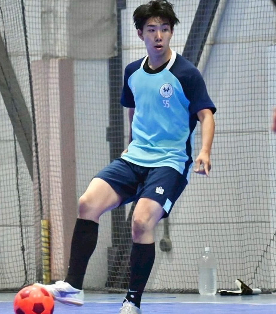 鈴木優吾